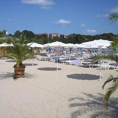 Stamopolu Lux с изглед към морето Πριμόρσκο