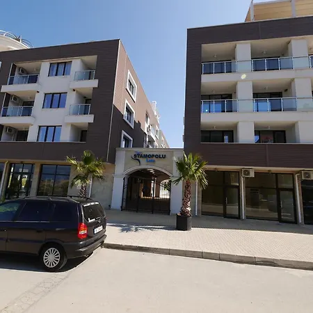 Ξενοδοχείο Stamopolu Lux с изглед към морето Πριμόρσκο