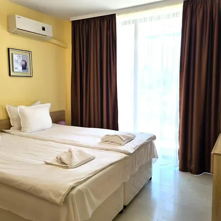 Stamopolu Lux с изглед към морето