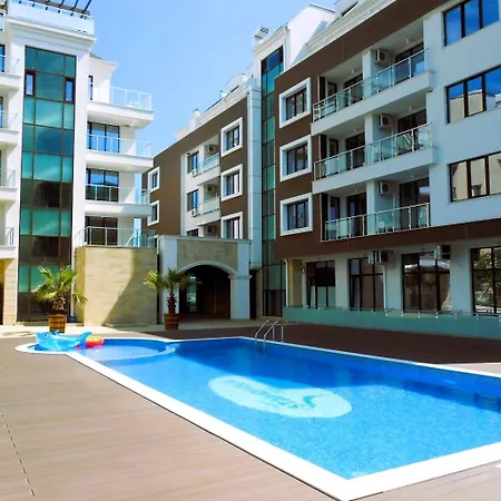 Stamopolu Lux с изглед към морето Хотел Приморско